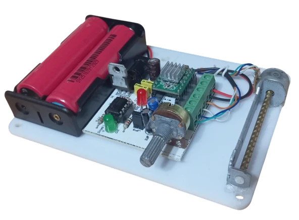 Step Motor Hız Yön Kontrol Pilli Öğrenci Deney Devresi ürün görseli 1