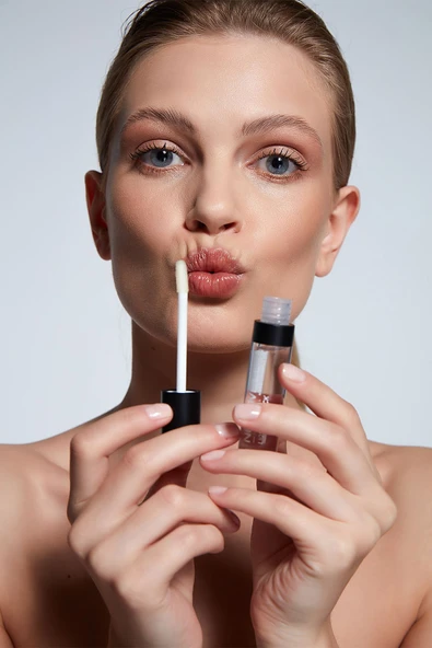Transparent Lipgloss 01-şeffaf Dudak Parlatıcısı 8 ml - Resim 4