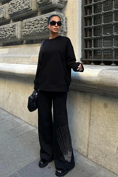 Gümüş Taşlı Detaylı ve Bisiklet Yaka Uzun Kollu Oversize Kadın Bluz Pantolon Takımı (2 Parça) Siyah ürün görseli 1