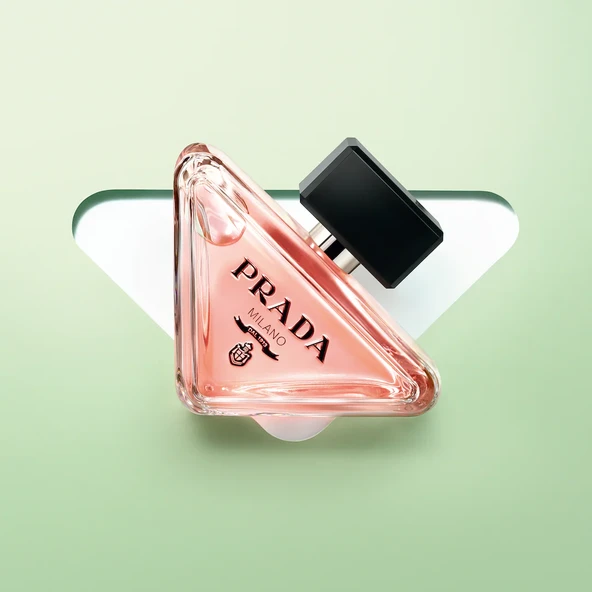 Prada Paradoxe Edp 50 ml - Resim 4