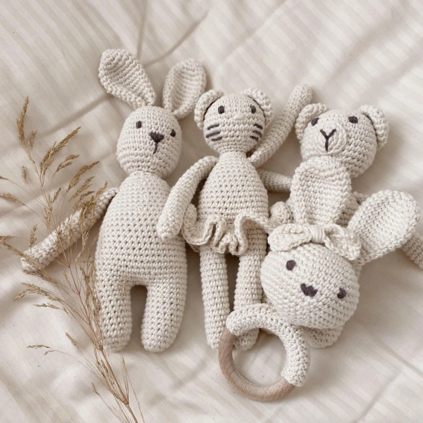 Naturaborn Natural amigurumi el örgüsü oyuncak etekli kedicik ürün görseli 1