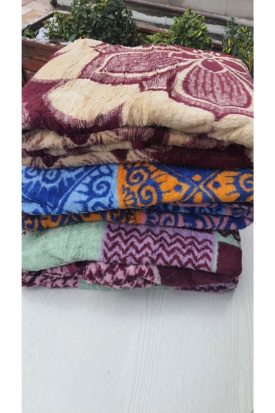 TEKSTİLCİ Kuyucak Peluş Battaniye 3 Kilo Çift Kişilik 190x225 Çeşitli Renklerde ürün görseli 1