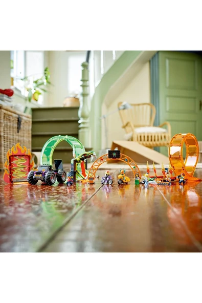 LEGO ® City Çift Çemberli Gösteri Arenası 60339 - Yaratıcı Oyuncak Yapım Seti (598 Parça) - Resim 5