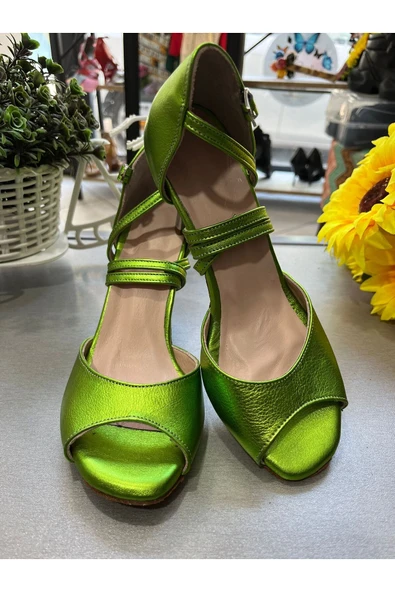 SUNA NEON YEŞİL -KAPALI TOPUK 8,5 CM 13 PONT TOPUK BOY TANGO, DANS VE ABİYE AYAKKABISI ürün görseli 1