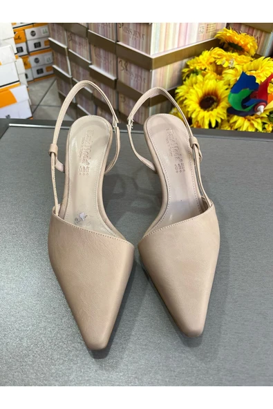 Park Moda TEN NUD 6 CM KADEH TOPUK SİMETRİ SİVRİBURUN ARKASI AÇIK KADIN TOPUKLU AYAKKABI ürün görseli 1