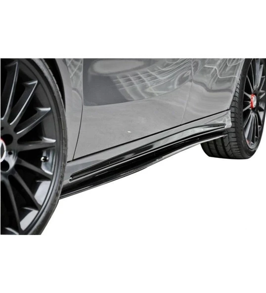 W176 A Serisi Amg - A45 Style - Marşpiyel Altı Lip (Plastik) (Boyasız) ürün görseli 1
