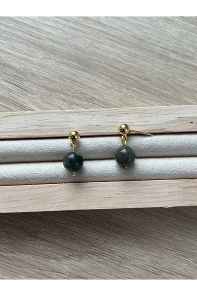 8 mm Kan Taşı Altın Kaplama Top Küpe ürün görseli 1