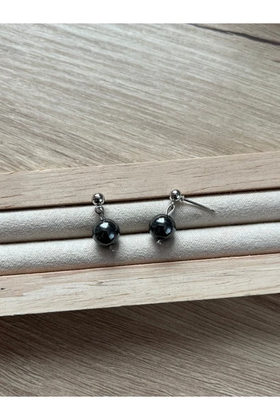 8 mm hematit taşı gümüş kaplama top küpe ürün görseli 1