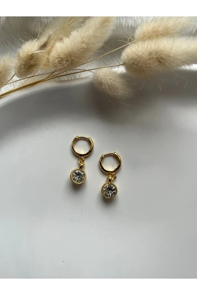 Beyaz Kristal 24k Altın kaplama küpe ürün görseli 1