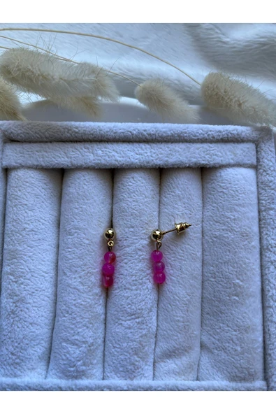 Minimal Pembe Akik Altın Kaplama Top Küpe ürün görseli 1