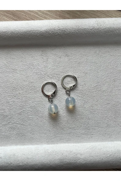 8 mm opal taşı gümüş kaplama küpe ürün görseli 1