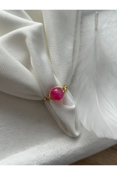 8 mm Pembe Akik Taşı Altın Tel Yüzük ürün görseli 1