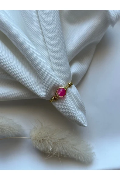 Minimal Pembe Akik Taşı Altın Tel Yüzük ürün görseli 1