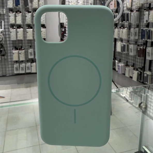iPhone 11  MagSafe Yumuşak Silikon Kılıf – Lansman İçi Kadife Dokulu, Kablosuz Şarj Destekli Açık Yeşil ürün görseli 1