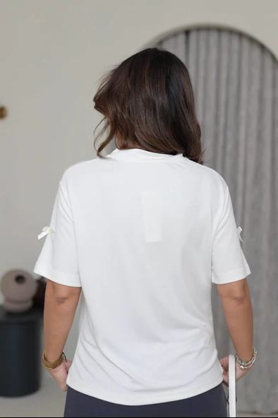 Fiyonklu Beyaz T-Shirt - Resim 3