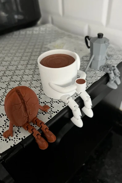 Kahve Temalı Biblo Seti 3 Adet – Moka Pot, Kahve Çekirdeği Ve Fincan Masaüstü Süs ürün görseli 1
