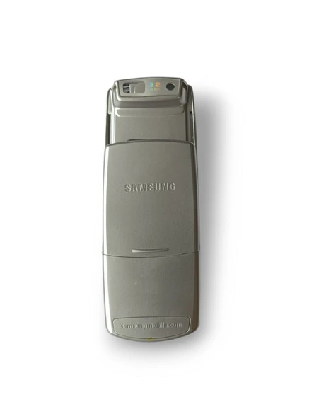 Samsung U700 Kasa Samsung SGH-U700 Uyumlu Gri Renk Orta Kasa Ön Arka Kapak Tuş Takımı ürün görseli 1