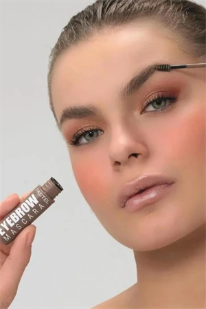 Pastel Açık Kahverengi Kaş Maskarası Eyebrow Mascara No 22 Light Brown ürün görseli 1