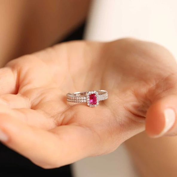 Beyaz Altın Baget Yüzük Ruby - Resim 3