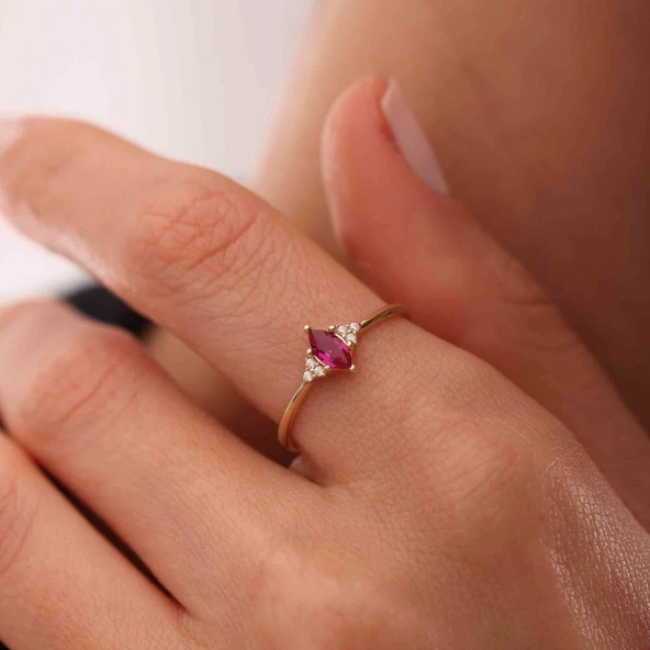 Ruby Markiz Yüzük ürün görseli 1