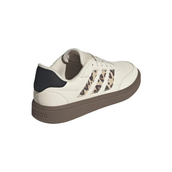 JABCR adidas adidas x Chavarria Jabbar Low Trainers Off White Suede