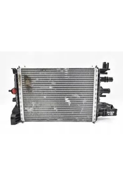 Kale 357295 Radyatör  Turbo Radyatörü Intercooler (Dacia Sandero II 18-) ürün görseli 1