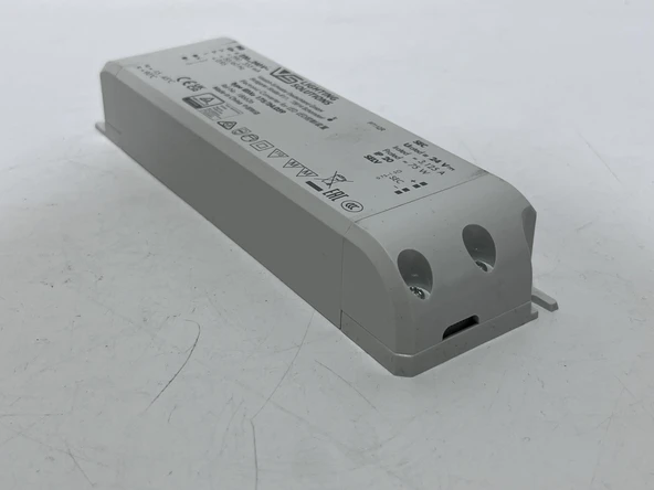 Vossloh-Schwabe EDXe 175/24.059 Led Sürücü 24V 75W - Resim 3