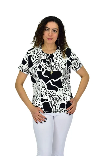 Kadın Kısa Kol Baskılı Bluz BGL-ST04701 ürün görseli 1