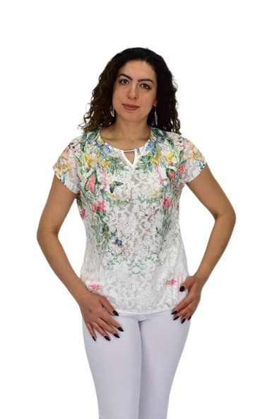 Kadın Kısa Kol Baskılı Bluz BGL-ST04691 ürün görseli 1