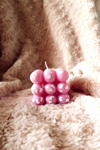 Pembe Inek Bubble Cow Desen Dekoratif Kokulu Hediyelik Sevgiliye Aileye Mum %100 Soya Wax ürün görseli 1
