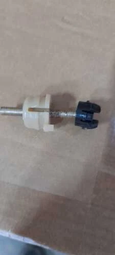 Wisco 701941141A Far Ayar Civatası Kare VW Transporter T4 91 - ürün görseli 1
