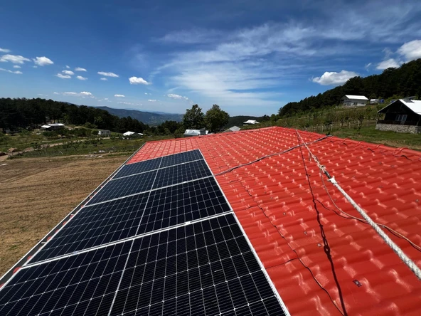 Güneş Paneli Montaj Aparatı 3 Panel İçin 8 Adet 30 cm Profil 8 Adet Klemp ürün görseli 1