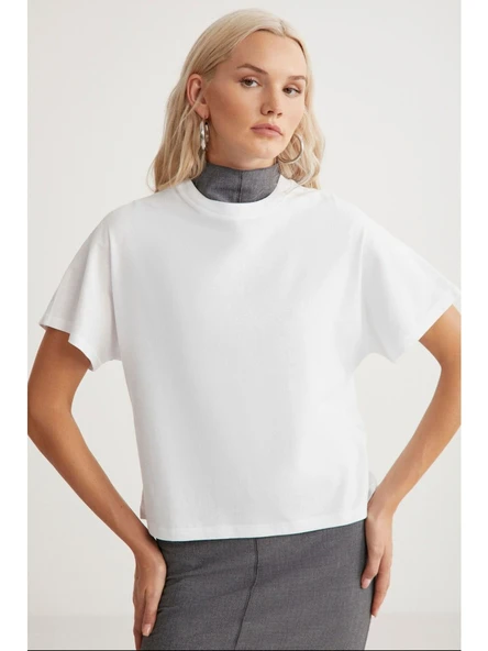 Grimelange Lottie Kadın Regular Kalıp Bisiklet Yaka  Pamuk Kısa Kollu Beyaz T-shirt ürün görseli 1