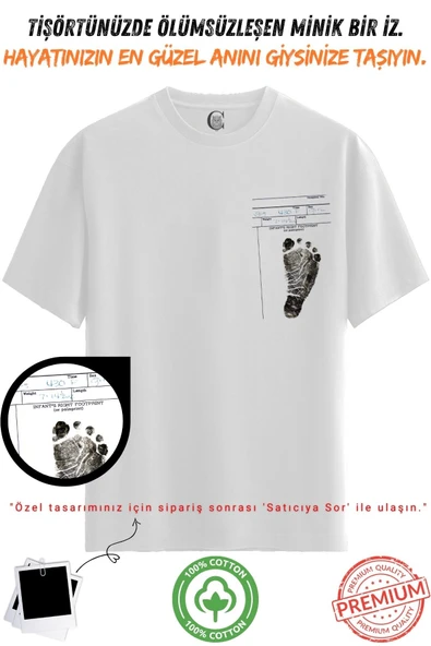 Kişiye Özel Karakalem Tişört - Fotoğraftan Baskılı Aile Portresi | %100 Pamuk Unisex Beyaz Tişört | Kadın Erkek Evcil Hayvan Tasarımlı Anlamlı Hediye v1 ürün görseli 1
