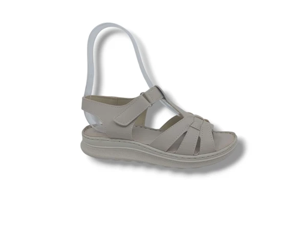 Zerhan 1150 Kadın Krem Cırtlı Yumuşak Taban Comfort Sandalet Ayakkabı ürün görseli 1