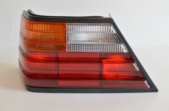 MERCEDES W124 STOP SOL ESKİ MODEL 1248206465 ürün görseli 1