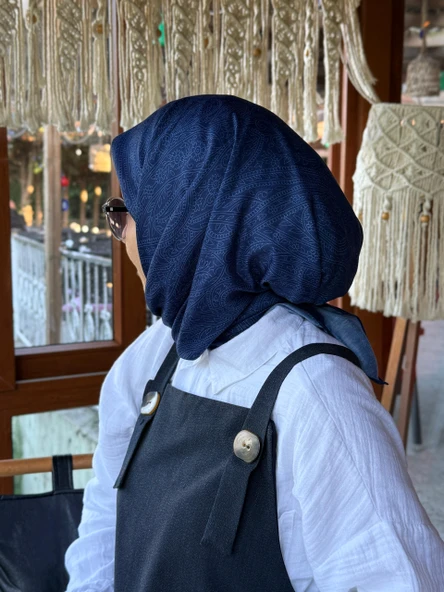 Pamuklu Soft İnci Desen Eşarp-Lacivert ürün görseli 1