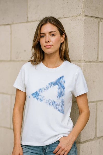 Kadın Rahat Kesim Bisiklet Yaka Baskılı T-shirt ürün görseli 1
