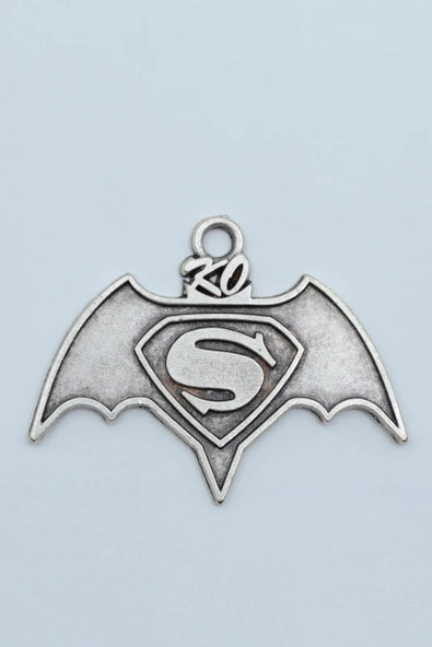 Batman Süperman Gümüş Kaplama Kolye Ucu ürün görseli 1