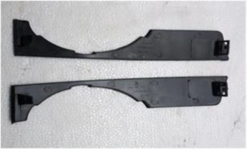 Monreal 71137  Sıs Lamba Kapağı Ön Üst A4 05-07 8e0807174 ürün görseli 1