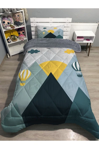 Pusula Home Welsoft Pofuduk Çift Taraflı DAĞLAR VE BALONLAR Desenli Tek Kişilik Yorgan Uyku Seti ürün görseli 1