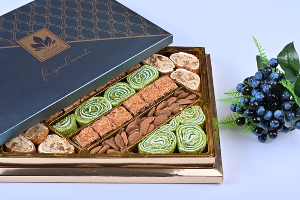 Tadım Dünyası Karışık Hediyelik Kuruyemiş & Lokum 1000 gr 018 ürün görseli 1