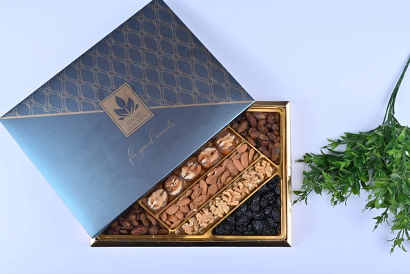 Tadım Dünyası Karışık Hediyelik Kuruyemiş 850 gr 020 ürün görseli 1