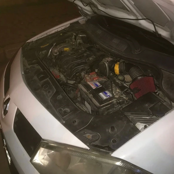 Renault Megane 2 Benzinli 1.6-Krom Başlı Kırmızı Renk-Süper Ses Yüksek Performans ürün görseli 1