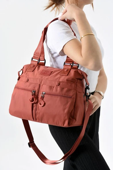 Paraşüt Kumaş Kadın Omuz Çantası Çapraz Askılı Postacı Kol Çantası 30*25 Cm 6 Ön 2 Yan 1 Arka Cep ürün görseli 1