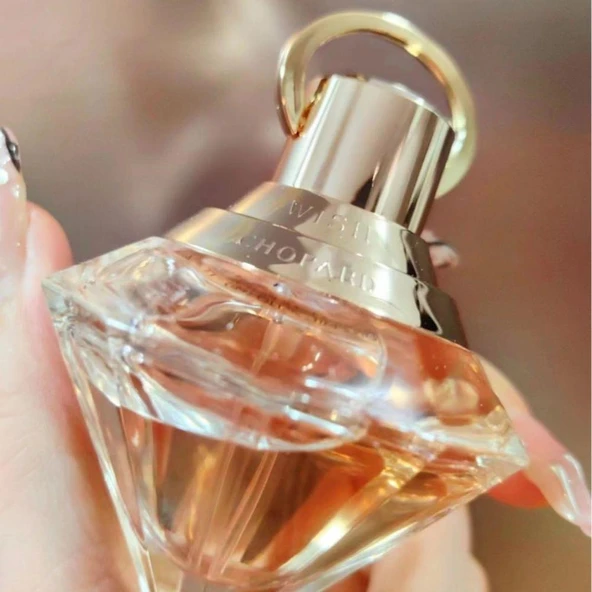 Chopard Brilliant Wish 30 ml EDP Kadın Parfümü - Resim 3