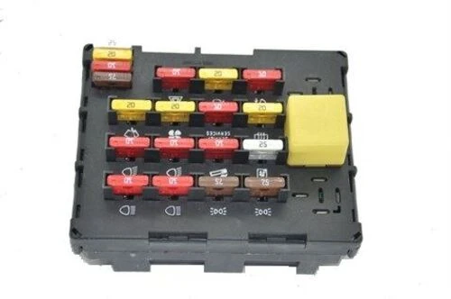 Zenon FI15204 Sigorta Kutusu 204 Uno 1988-  Fı15204 64800204 ürün görseli 1