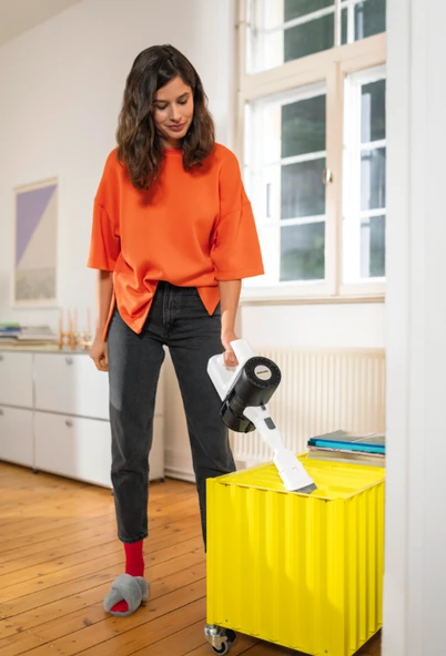 Karcher KVA 2 EU Dikey Şarjlı Süpürge - Resim 4
