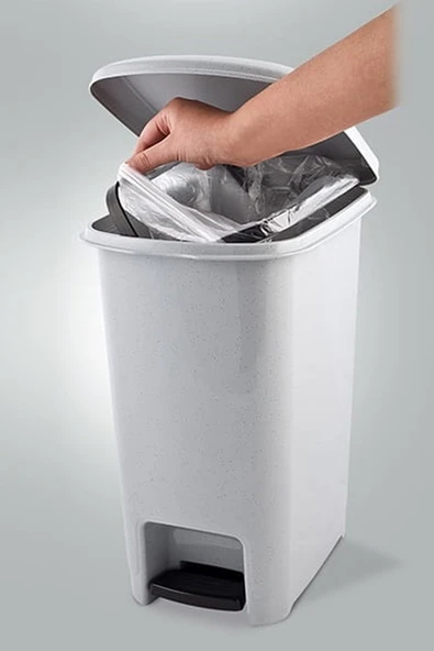 Slim Pedallı Çöp Kovası 15 Lt. Royaleks-M1052 ürün görseli 1