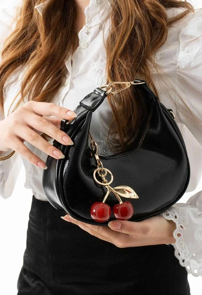 Lisbond Elegance Betty Model Siyah Charm Hediyeli Kadın El Ve Omuz Çantası ürün görseli 1